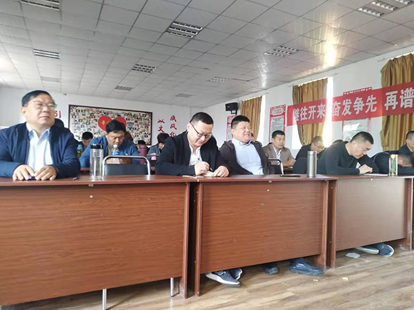 百煉成鋼、眾志成城—匯豐銷售精英國慶大練兵